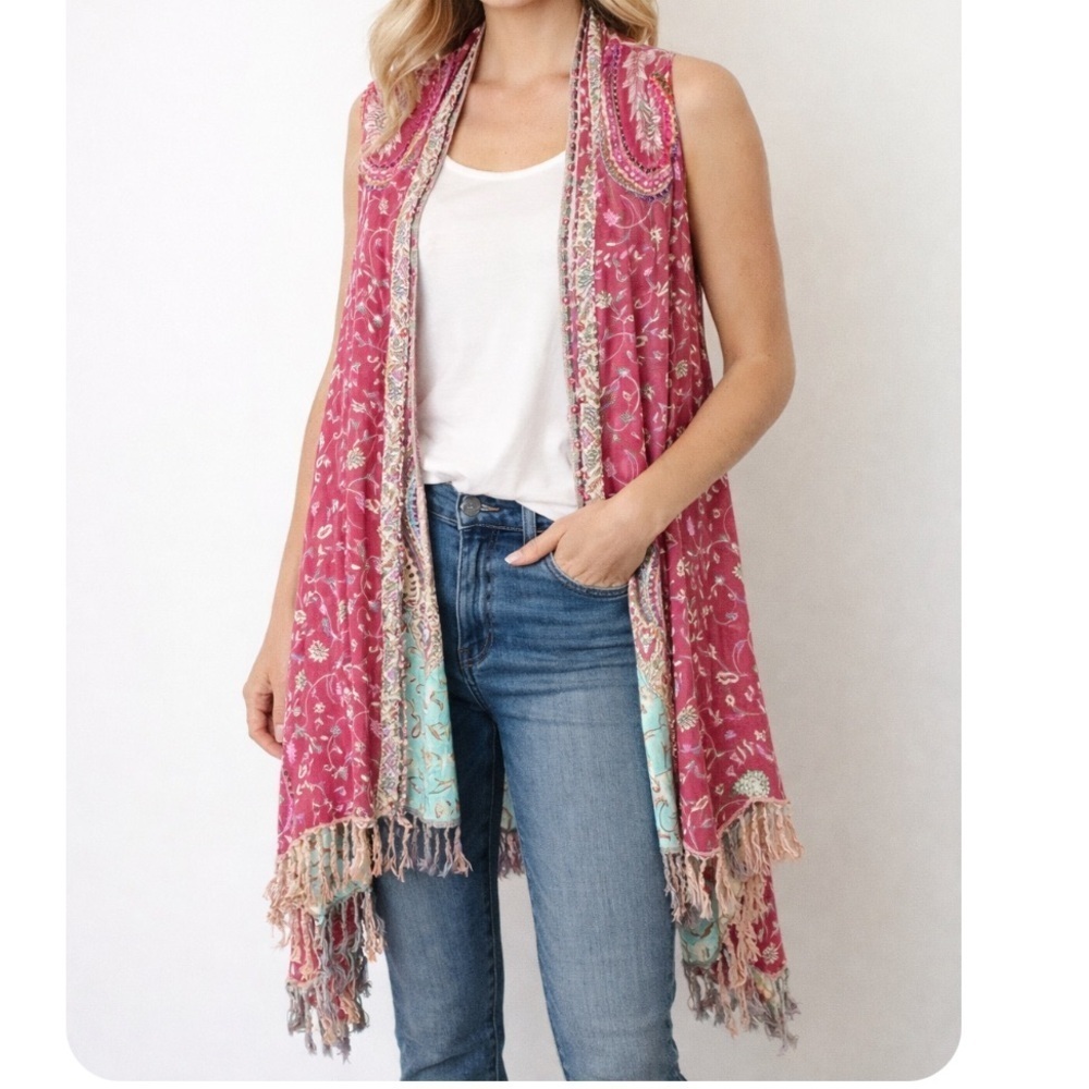 Soft Surroundings Gorgeous Tapestry Vest Fringe Boho one size textured